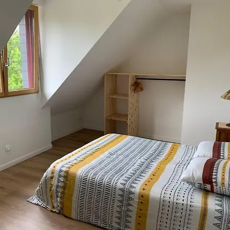 Gite De La Poupardiere, Maison De Campagne En Bordure De Riviere - 2 Nuits Minimum * Les Cresnays