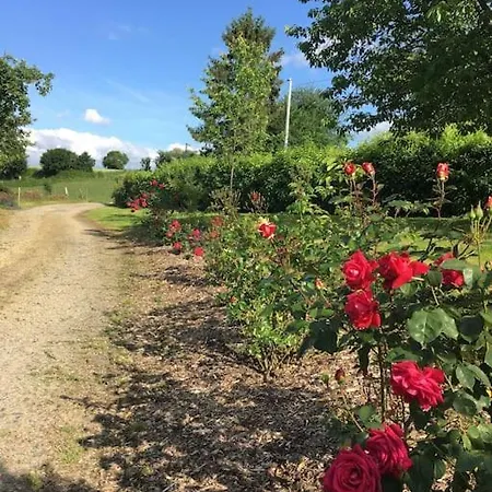 度假居 Gite De La Poupardiere, Maison De Campagne En Bordure De Riviere - 2 Nuits Minimum *