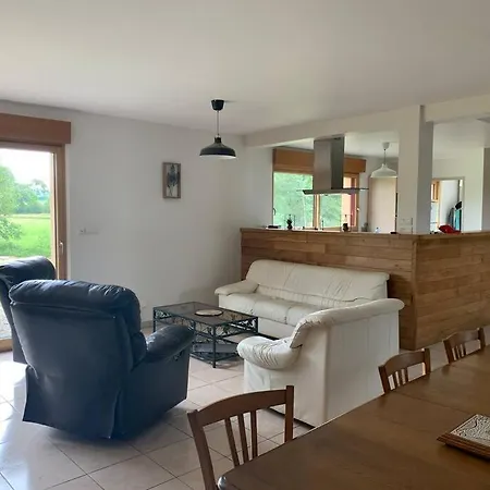 Gite De La Poupardiere, Maison De Campagne En Bordure De Riviere - 2 Nuits Minimum *
