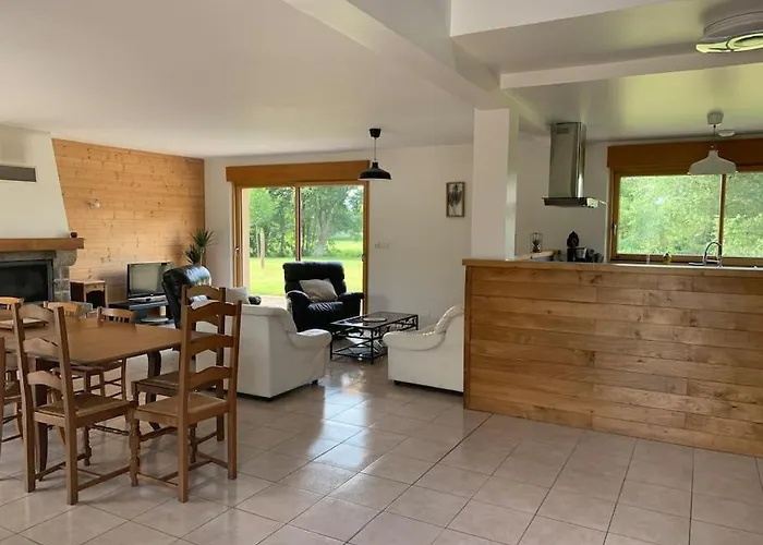 Gite De La Poupardiere, Maison De Campagne En Bordure De Riviere - 2 Nuits Minimum 別荘