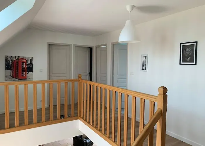 別荘 Gite De La Poupardiere, Maison De Campagne En Bordure De Riviere - 2 Nuits Minimum *